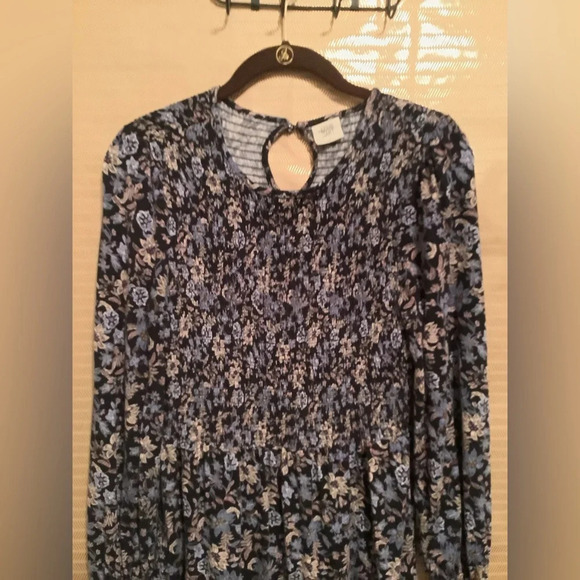 GOOD HART~PEPLUM HEM BLOUSE~ XS - Picture 4 of 6